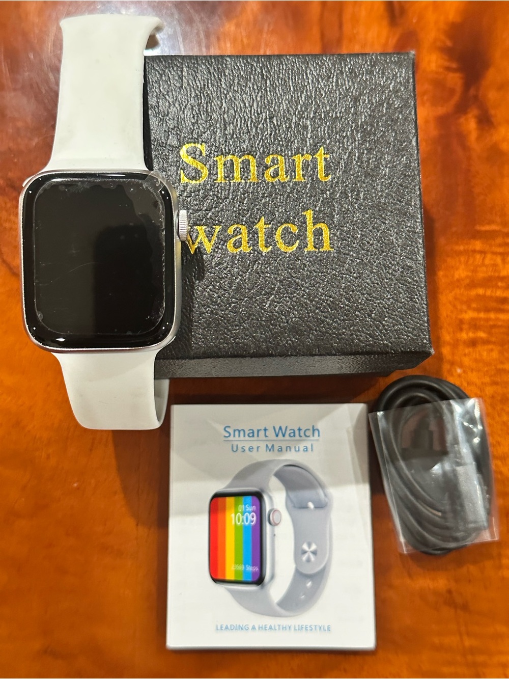 🌟 BRAND NEW Unbranded Smartwatch - Sleek White & Silver 🌟